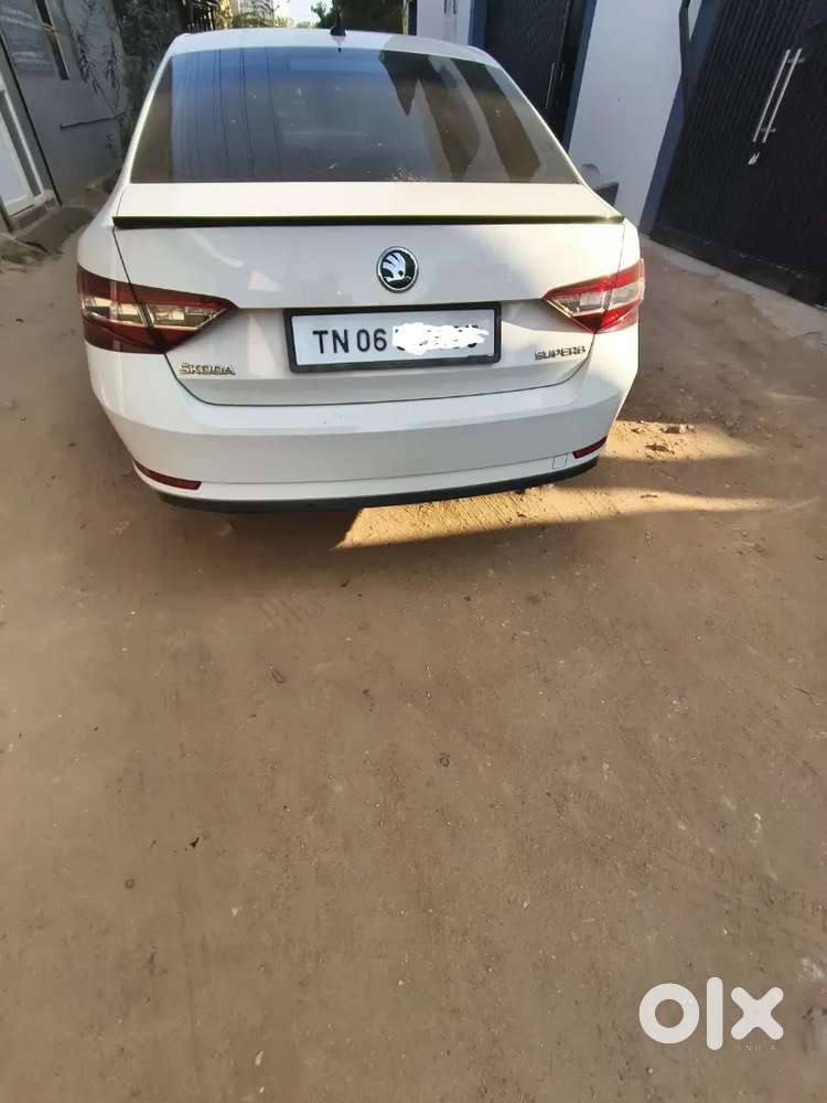 Skoda Superb 2018 Diesel 90000 Km Driven