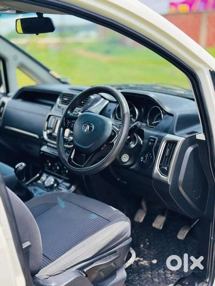 Tata Hexa Xm, 2017, Diesel