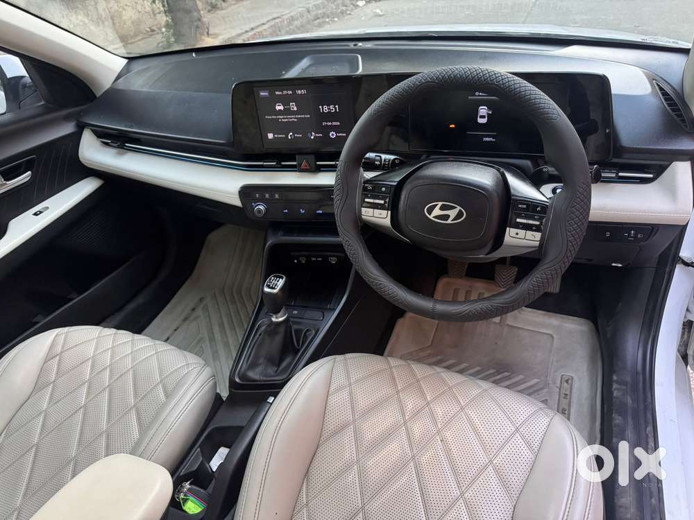 Hyundai Verna 1.5 Sx Petrol Mt, 2023, Petrol