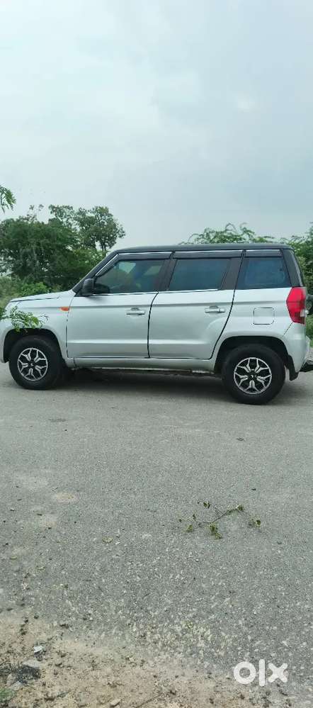 Tata Nexon Creative Petrol 2025