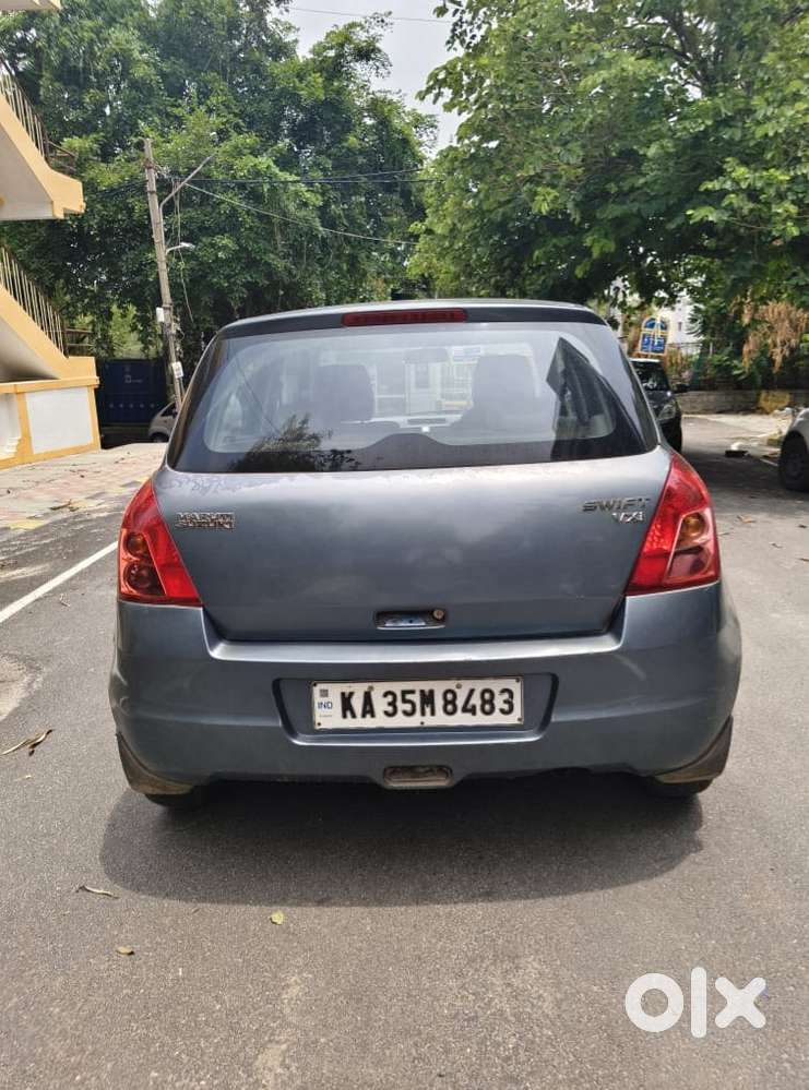 Maruti Suzuki Swift Vxi + Manual, 2010, Petrol