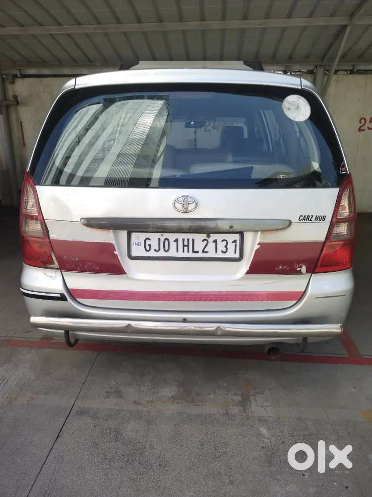 Toyota Innova 2006 Cng & Hybrids 129390 Km Driven