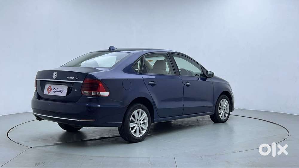 Volkswagen Vento 2010-2013 Petrol Highline, 2015, Petrol