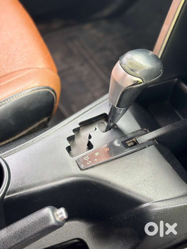 Toyota Innova Crysta 2016 Diesel Automatic