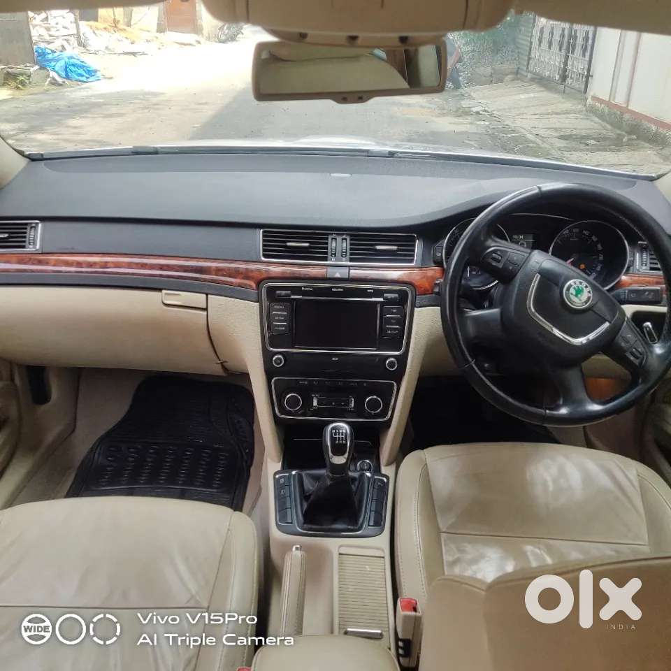 Skoda Superb, 2010, Petrol