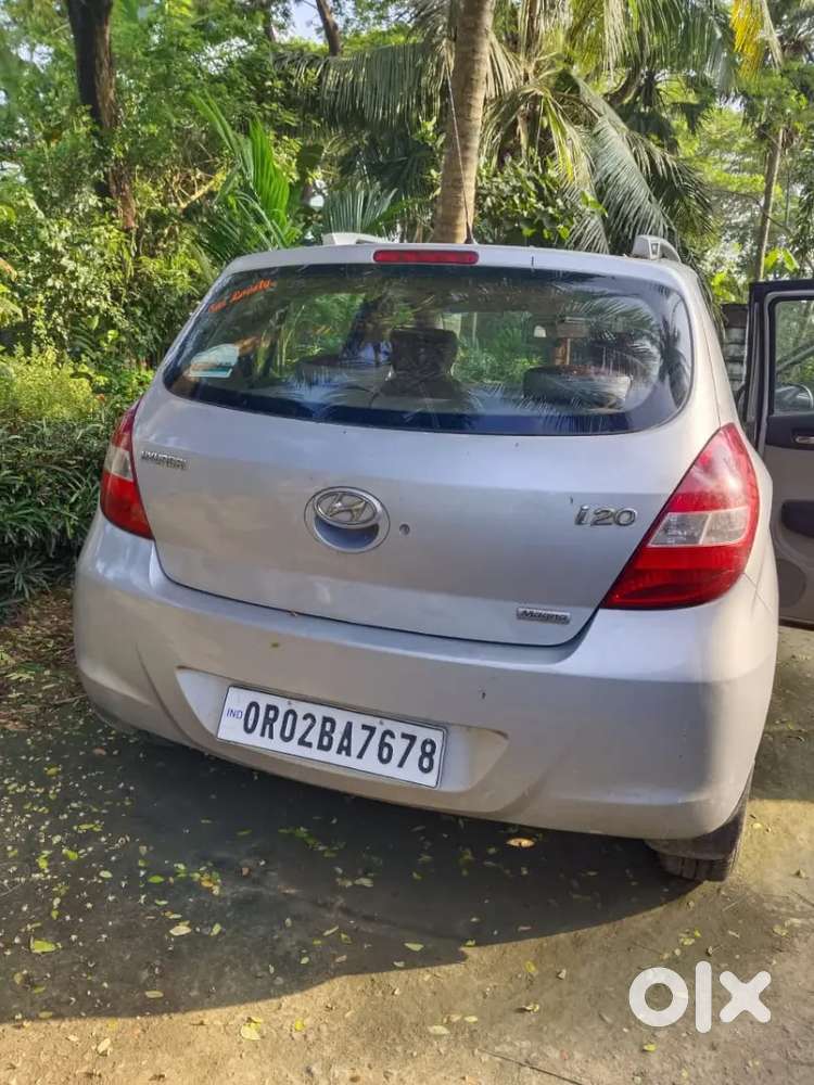 Hyundai I20 2009 Petrol,running 50k Km Rr-oct-2029,millage-19,