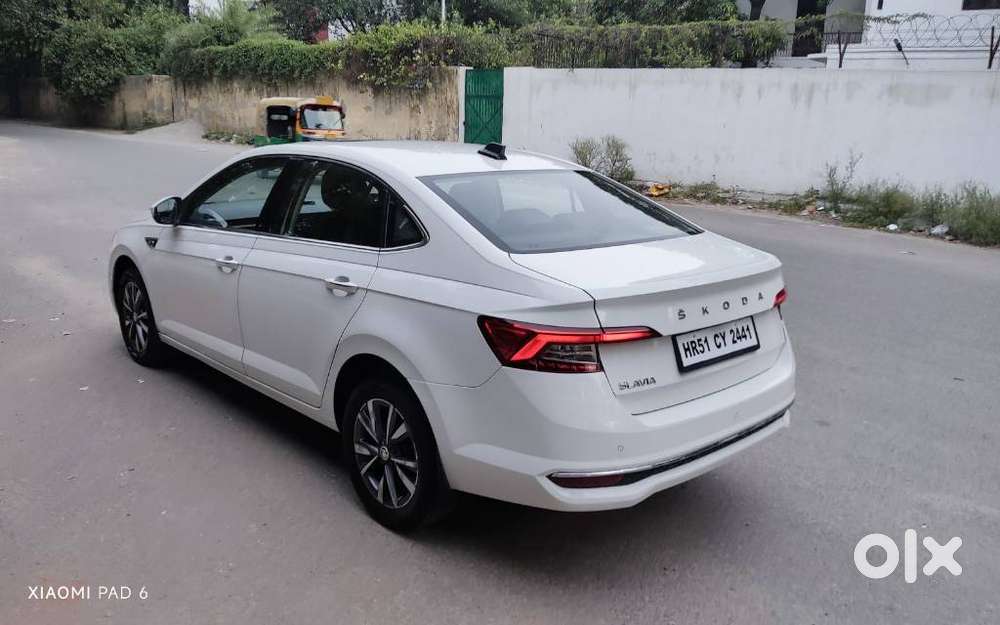Skoda Slavia 1.5 Tsi Style Dsg, 2023, Petrol