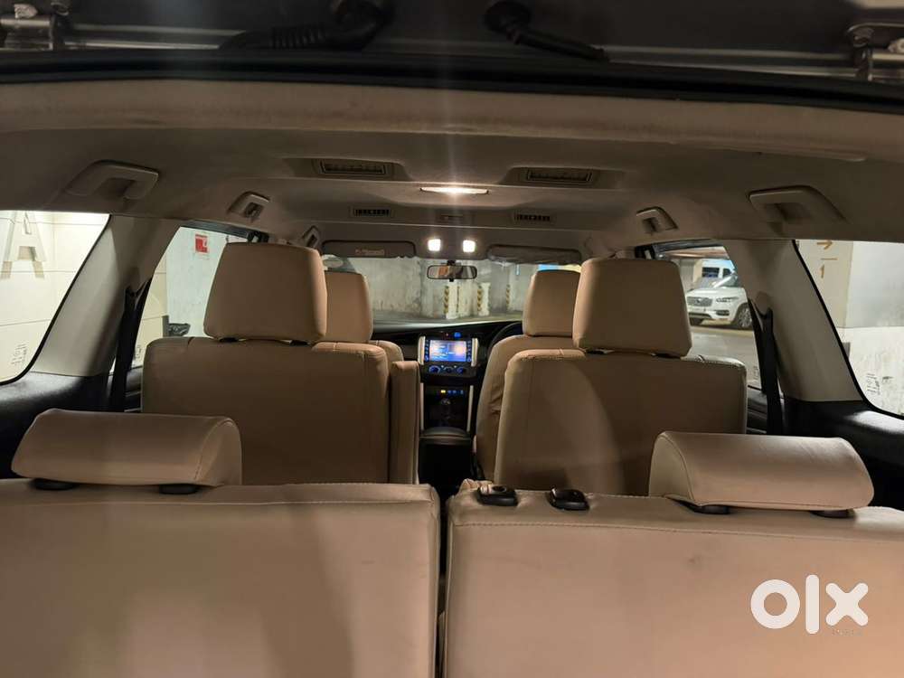 Toyota Innova Crysta 2.4 G Plus Mt 7 Str, 2022, Diesel