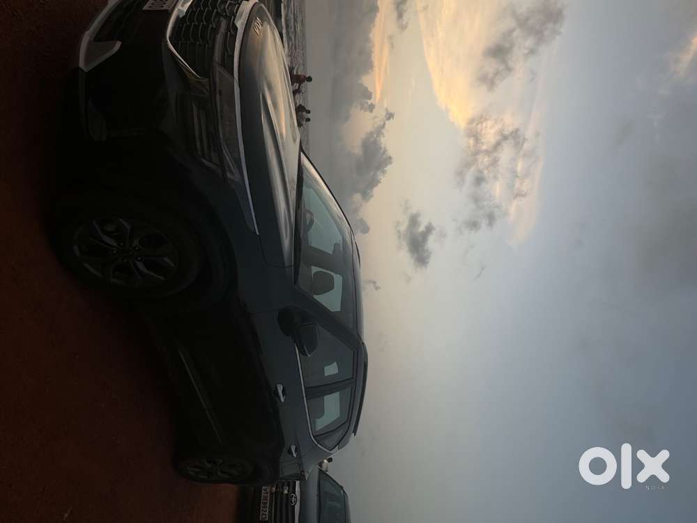 Kia Seltos 2024 Petrol 26821 Km Driven