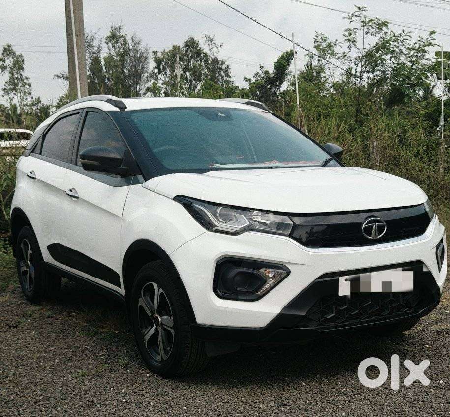 Tata Nexon 1.5 Revotorq Xm (s), 2021, Diesel
