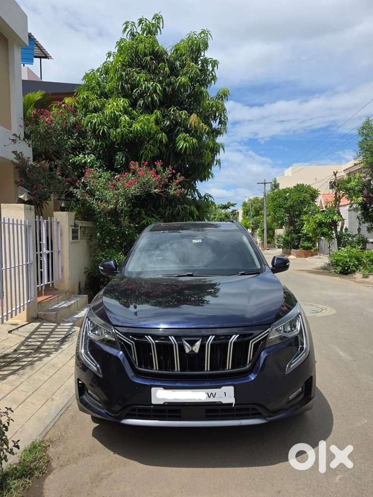 Mahindra Xuv700 2025 Diesel Well Maintained
