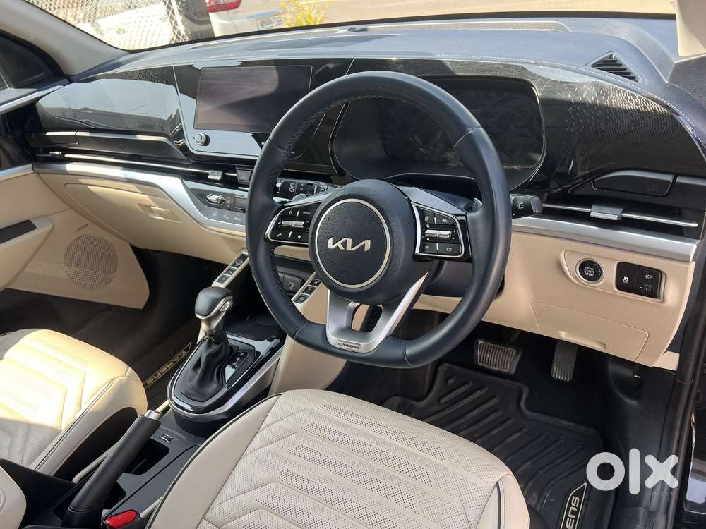 Kia Carens 1.4 Luxury Plus Dct 7 Str, 2022, Petrol