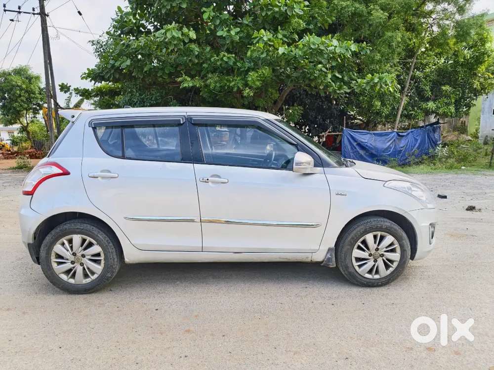 Maruti Suzuki Swift 2017 Diesel 147000 Km Single Owner