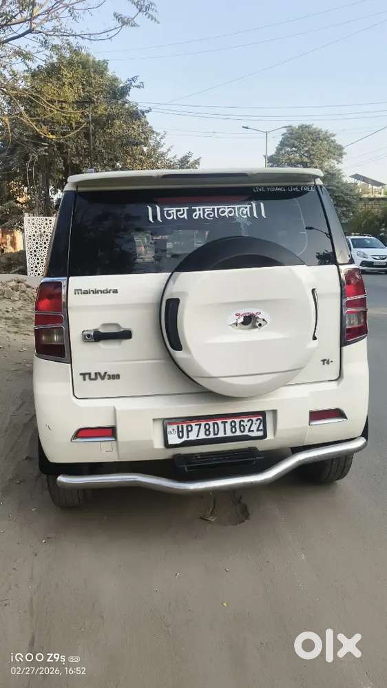 Mahindra Tuv 300 2018
