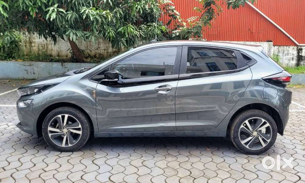 Tata Altroz 1.2 Xz Plus Petrol, 2022, Petrol