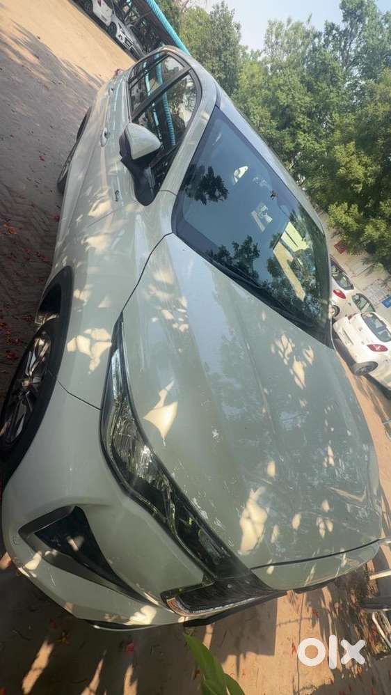 Toyota Innova Hycross 2025