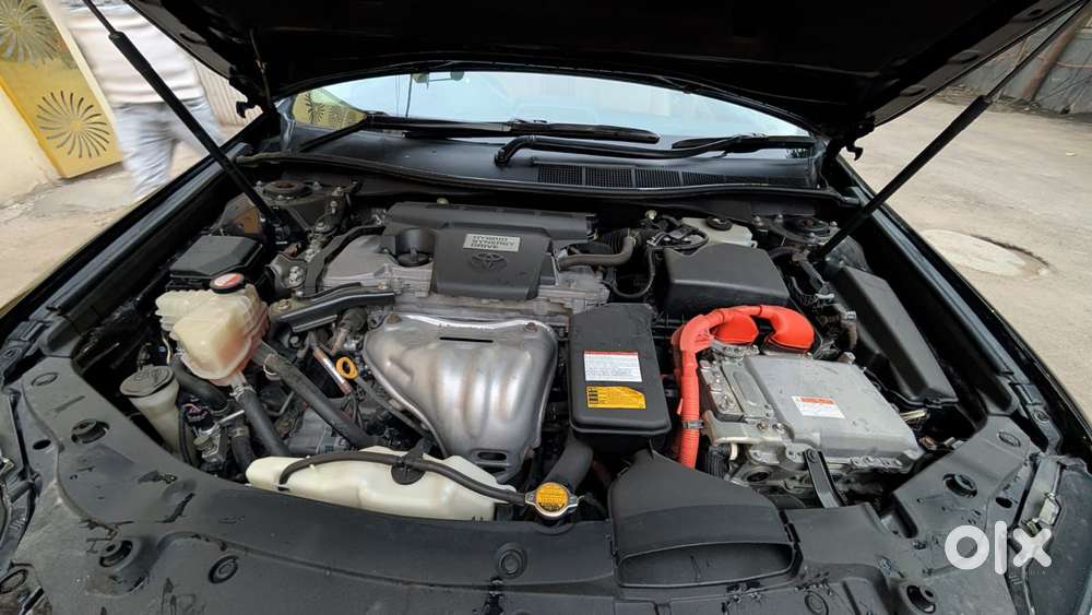 Toyota Camry Hybrid, 2016, Cng & Hybrids