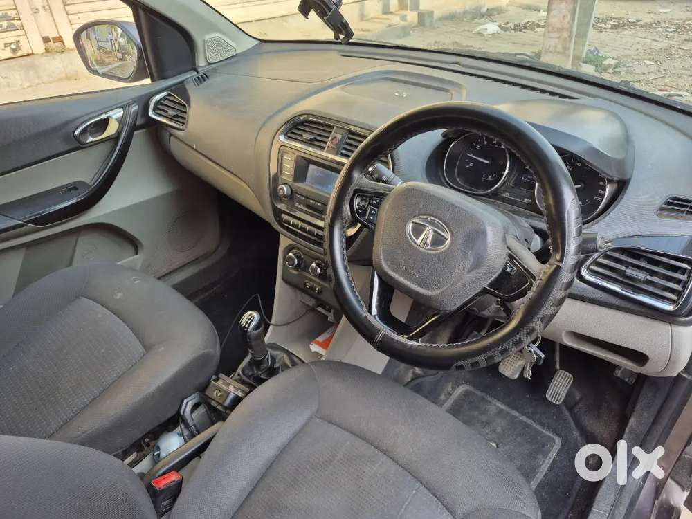 Tata Tiago 2017 Petrol 165000 Km Driven