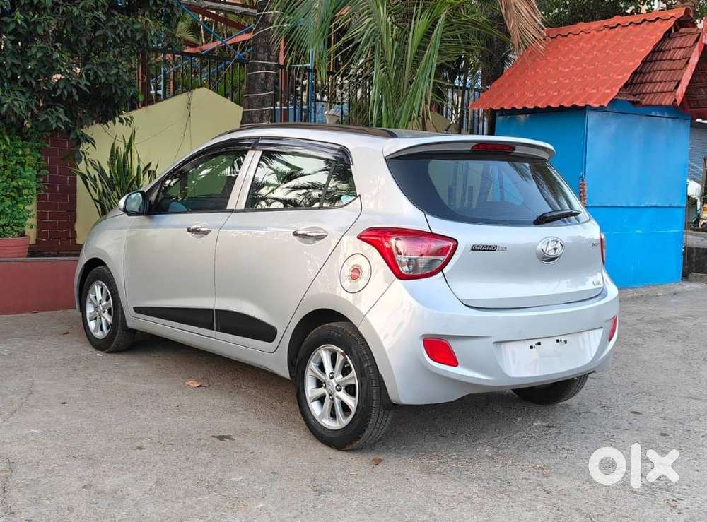 Hyundai Grand I10 Asta, 2016, Petrol