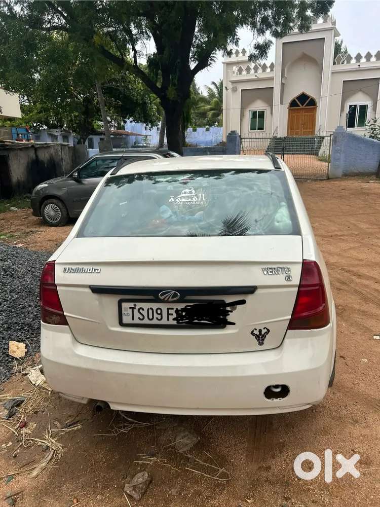 Mahindra Verito 1.5 D2 2012