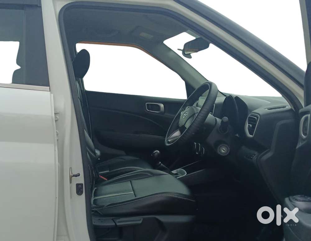 Hyundai Venue S, 2022, Petrol