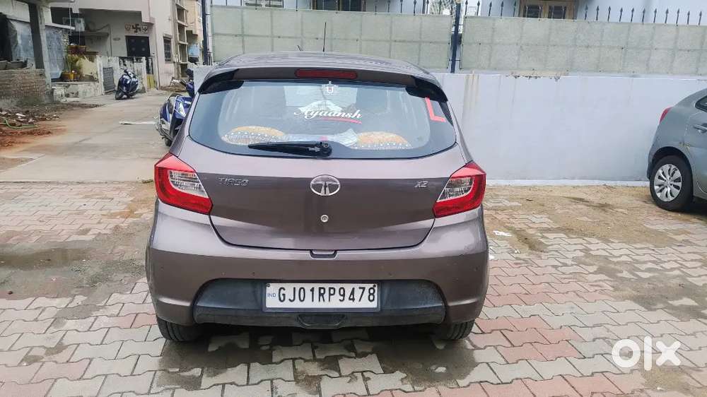 Tata Tiago Revotron 2016