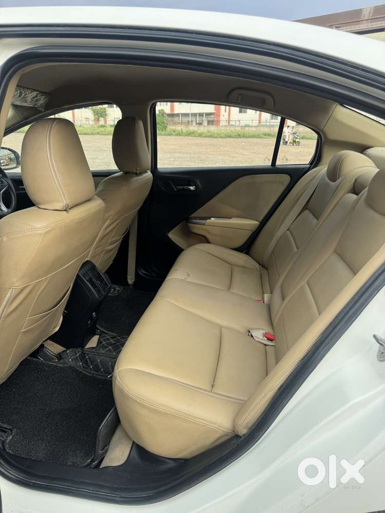 Honda City 1.5 V 4th Gen I-vtec Mt, 2016, Petrol