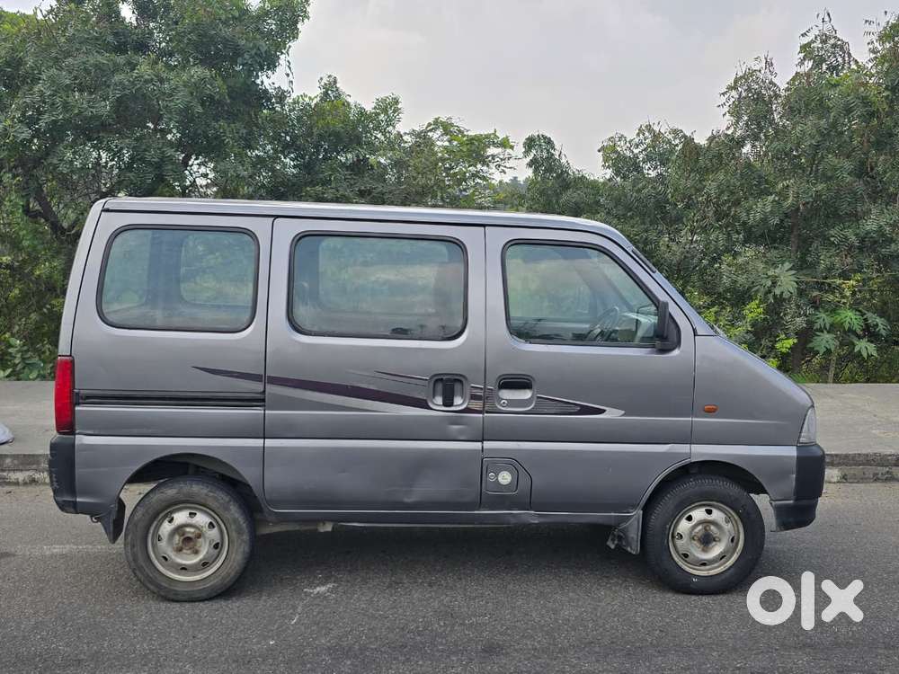 Maruti Suzuki Eeco 5 Seater Ac, 2017, Petrol
