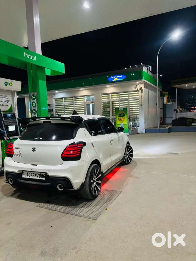 Maruti Suzuki Swift 2023 Petrol 51000 Km Driven