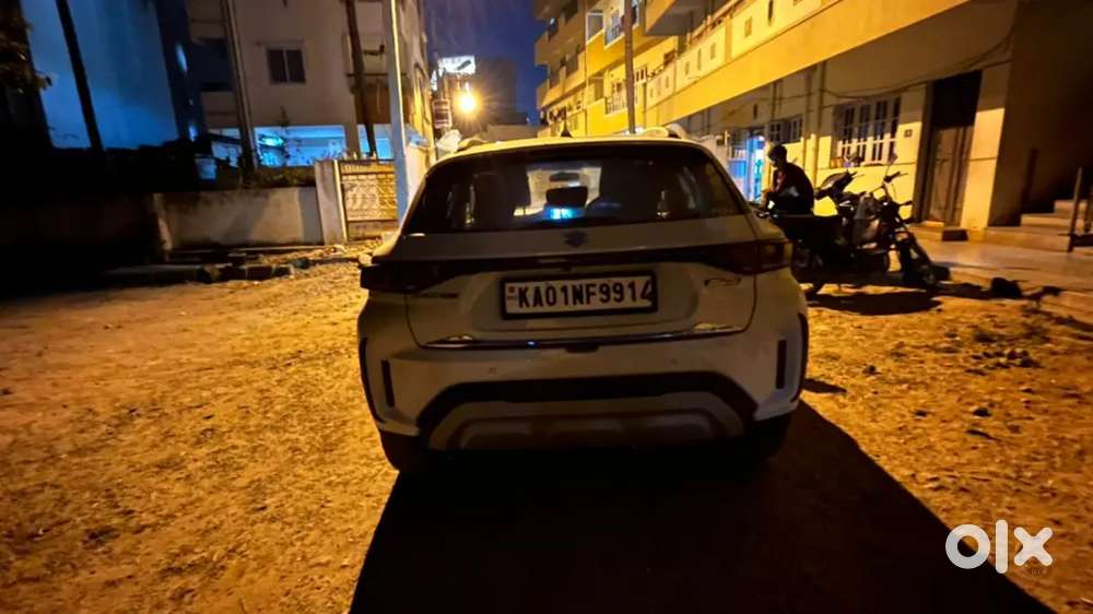 Maruti Suzuki Fronx 2025 Petrol 4000 Km Driven