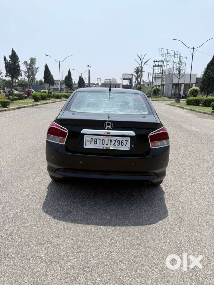 Honda City 2008-2011 1.5 V Mt Exclusive, 2010, Petrol