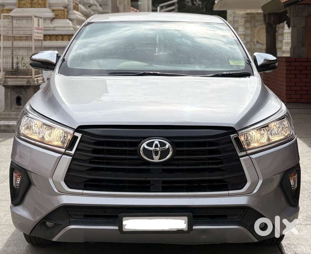 Toyota Innova Crysta [2020-ongoing] 2.7 Gx Mt 8 Str, 2022, Diesel