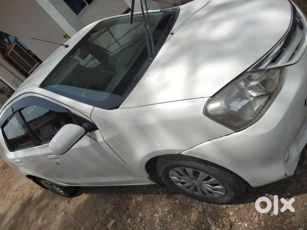 Toyota Etios 2013 Model, Diesel 20+ Mileage