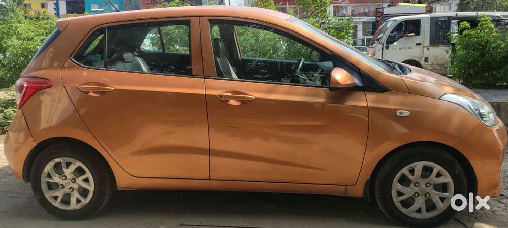 Hyundai Grand I10 Sportz, 2017, Petrol