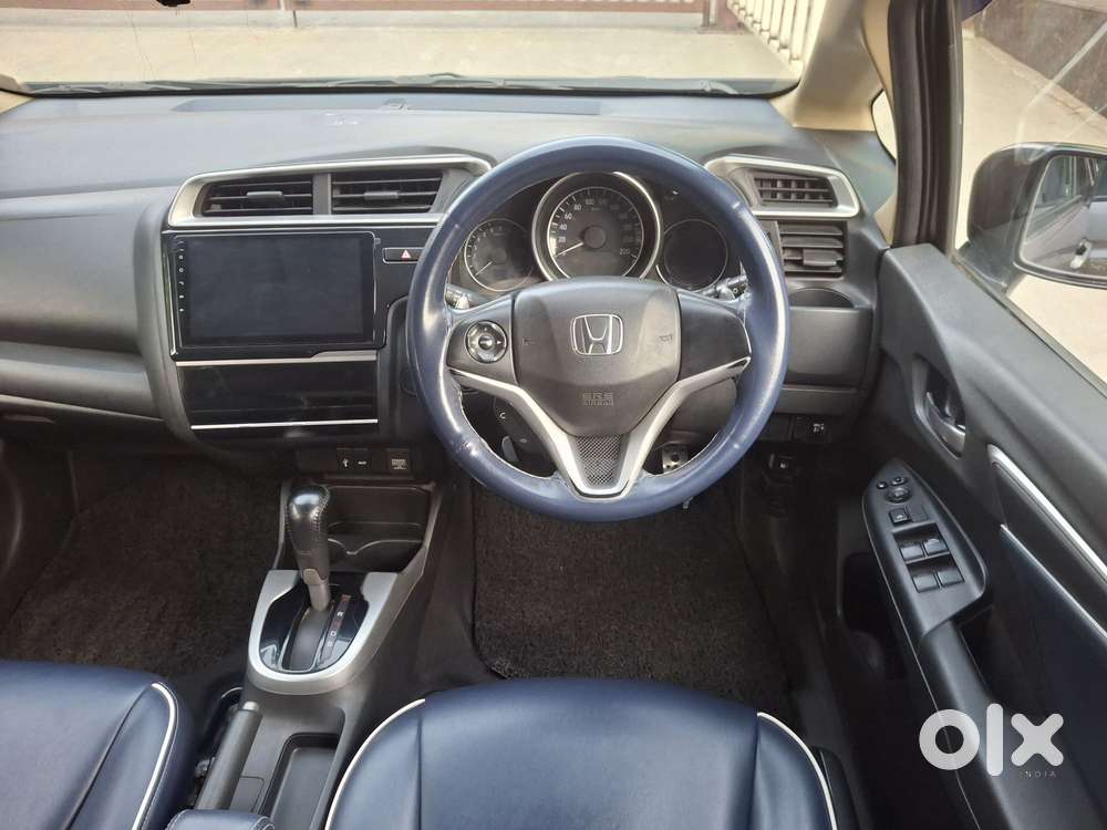 Honda Jazz V Cvt, 2016, Petrol