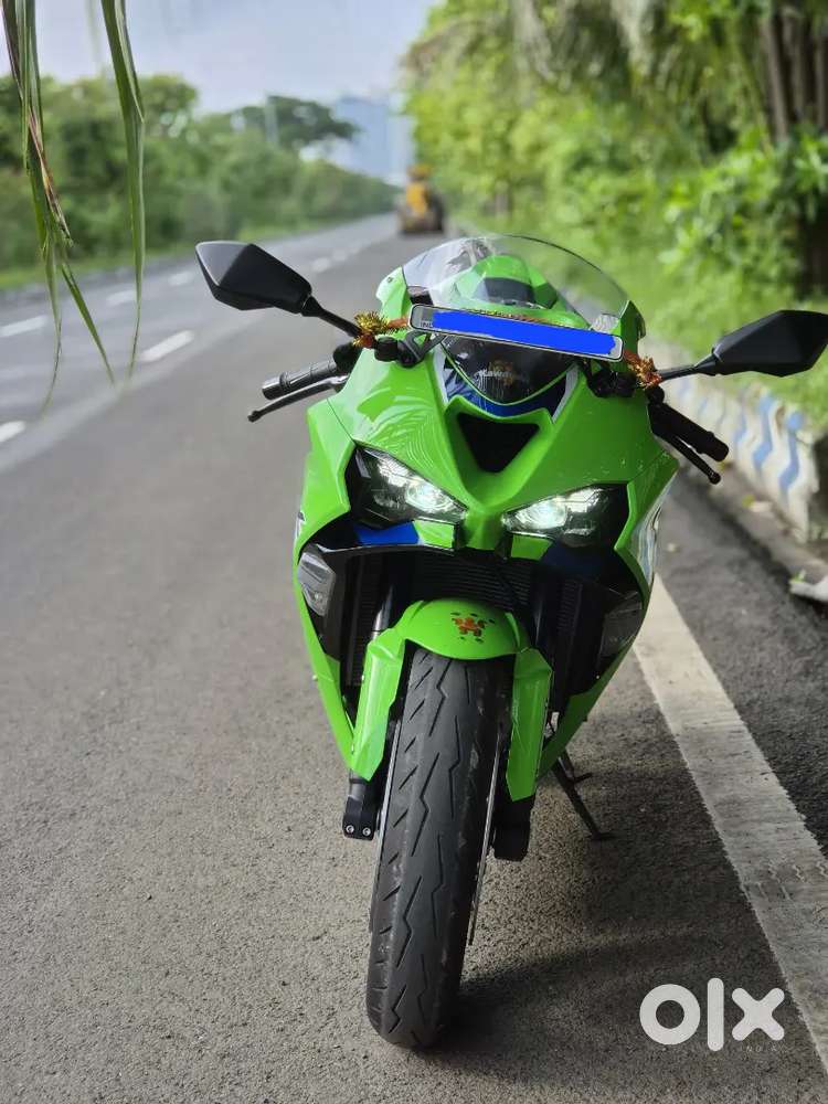 1 Used Kawasaki Ninja ZX-4R Bikes in AJC Bose Road - Buy & Sell