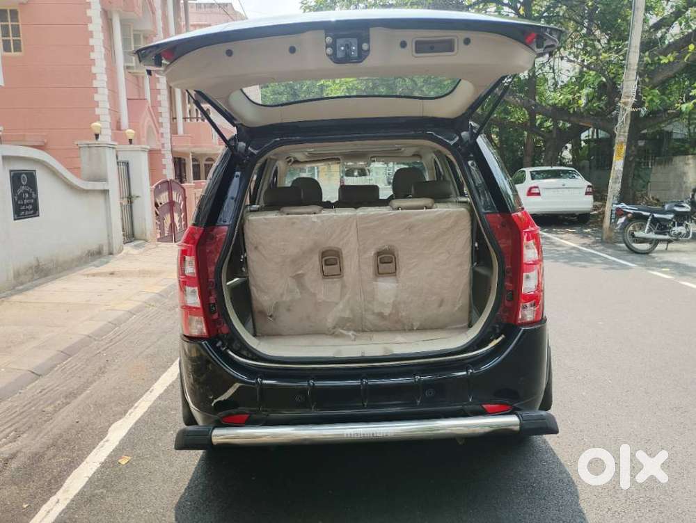 Mahindra Xuv500 At W10 Fwd, 2016, Diesel