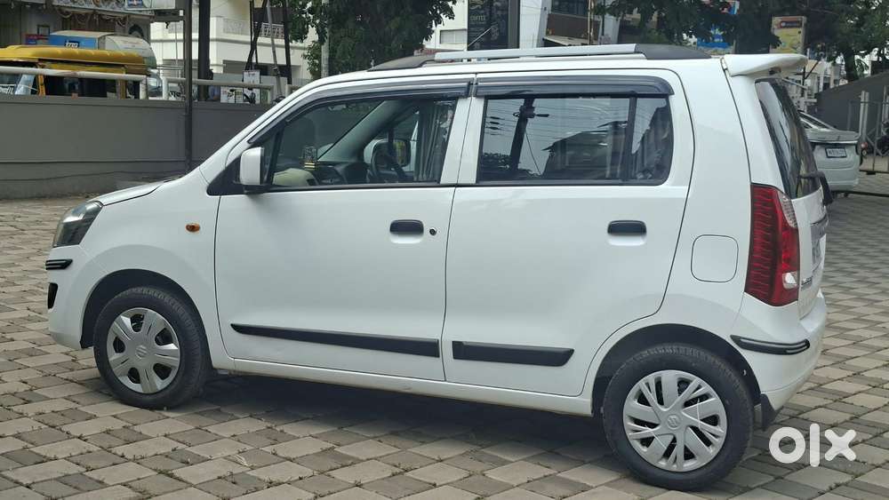 Maruti Suzuki Wagon R Vxi 1.2, 2018, Petrol