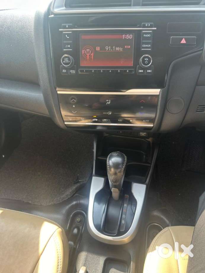 Honda Jazz 1.2 V At I Vtec, 2016, Petrol