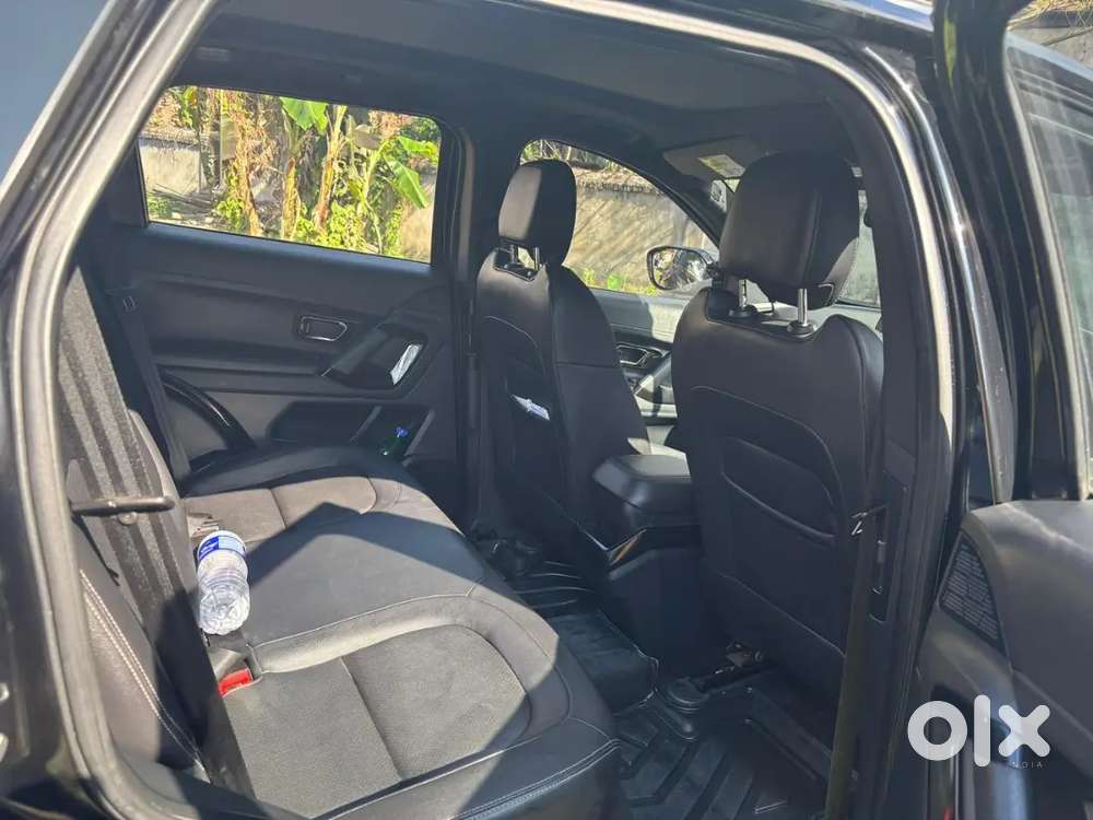 Tata Harrier 2022 Diesel Well Maintained, Very Less Driven Car.