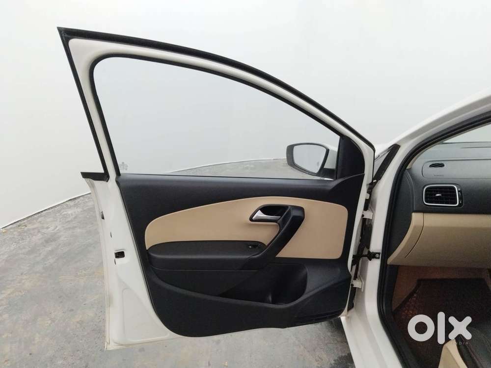 Volkswagen Ameo 1.2 Mpi Highline 16 Alloy, 2016, Petrol