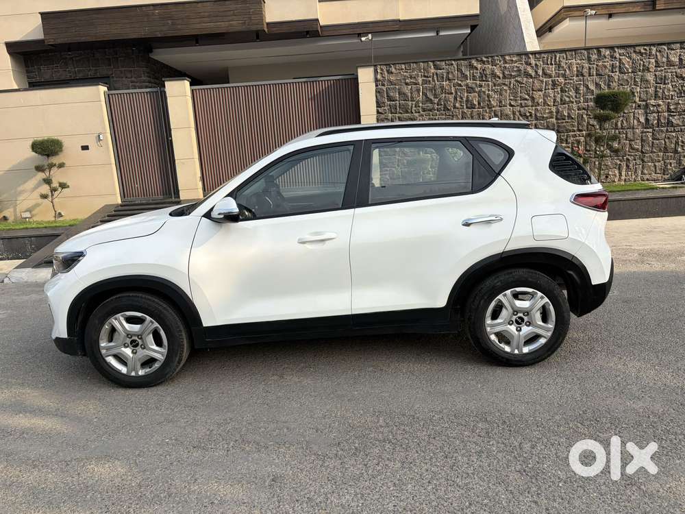Kia Sonet Htx G, 2023, Petrol