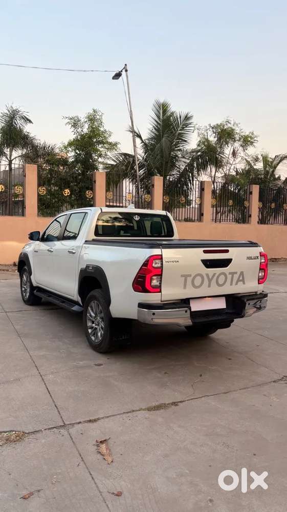 Toyota Hilux 2.8 High 4x4 Mt, 2026, Diesel