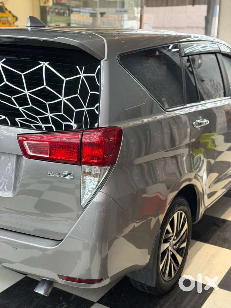 Toyota Innova Crysta 2.8 Zx At 7 Seater, 2021, Diesel
