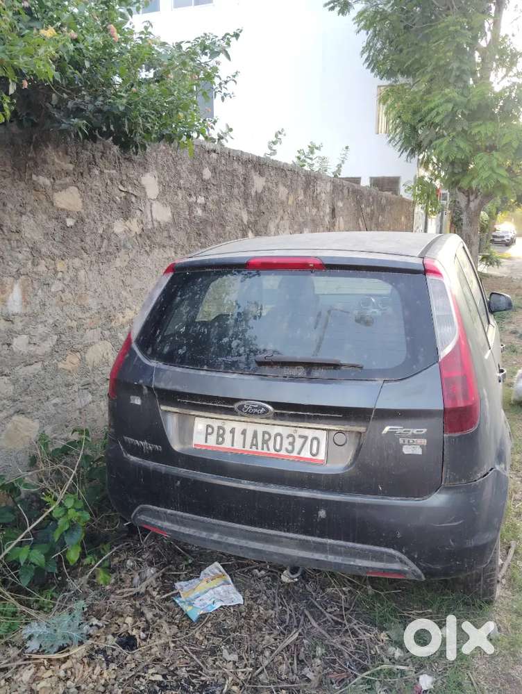 Ford Figo 2010 Diesel 100000 Km Driven