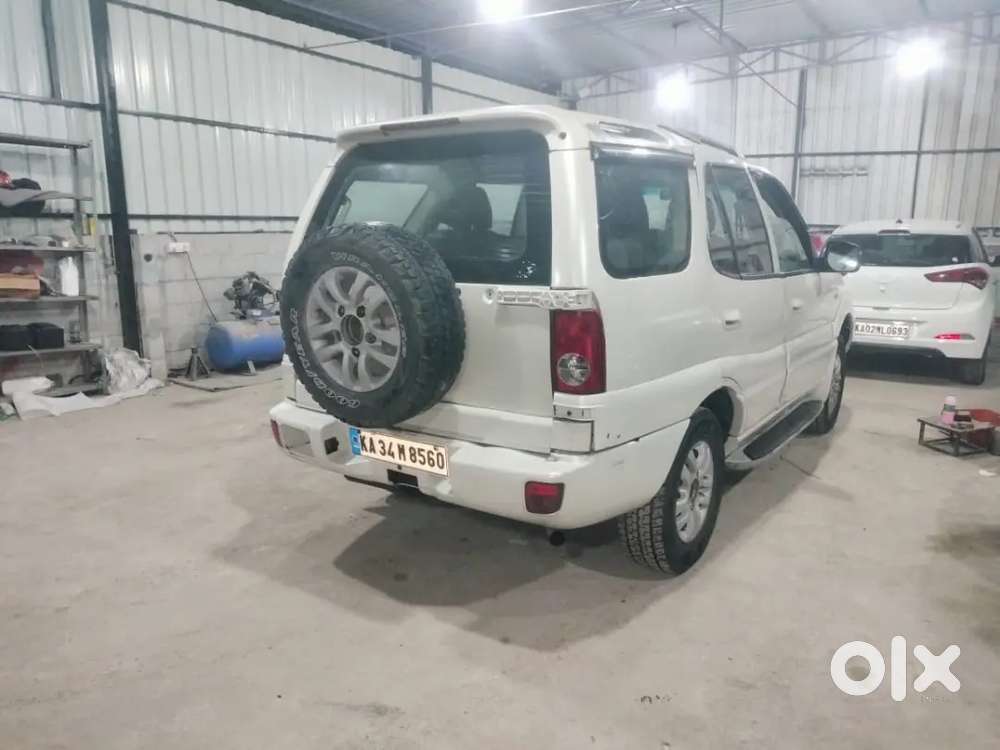 Tata Safari Storme Vx 2010