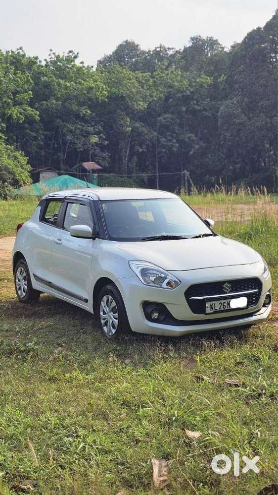Maruti Suzuki Swift 2018 Amt Vxi, 2022, Petrol