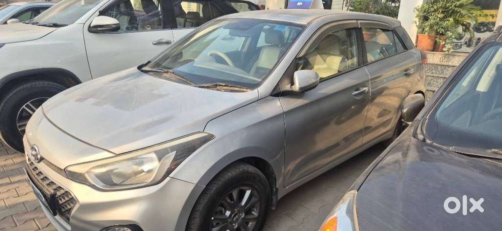 Hyundai Elite I20 Sportz (o) 1.2, 2019, Petrol