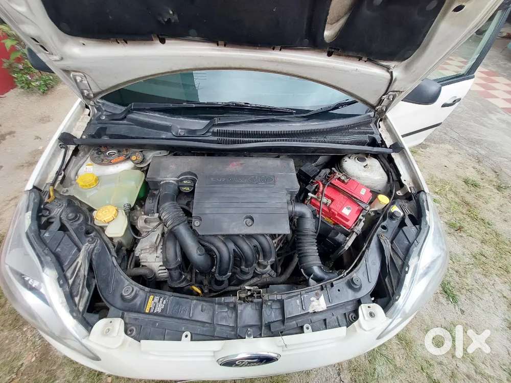 Ford Figo Petrol 2014