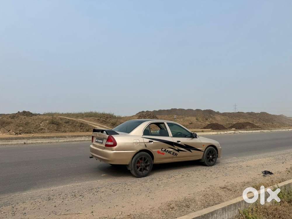 Mitsubishi Diesel Car 1999
